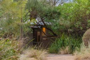 Seahouse Studio - Private Beach Access Pets