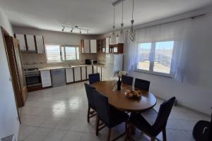 Apartments with parking space Radasinovci, Biograd - 24870