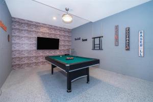 Magical and Elegant Disney-Themed Home in ChampionsGate 15 Min from Disney World