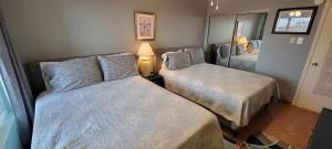 Great Family Condo with EZ Beach Access & SpaceX view Gulfview II #604