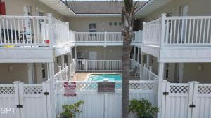 Los Cabos I #5 condo