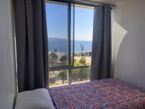 Habitación frente a Muelle Vergara en un departamento