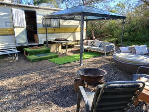 Back Beach Beryl Ocean Bay Getaway PL