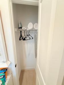 Cozy Private Room, Room 1, Near Seattle and Mt Rainier, Quiet and Comfy Stay