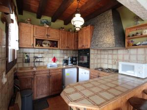 Chalet cosy 2 chambres pour 6 pers. avec garage, proche station et navette à 150m - FR-1-572-162