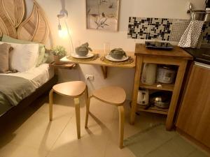 Captivating Crib in the Metro