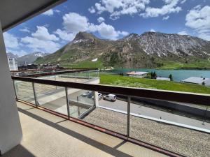Appartement rénové à Tignes · Balcon · Wifi inclus - FR-1-502-601
