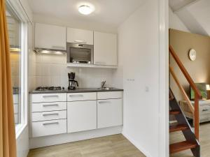 Wooded Park Retreat in Drenthe