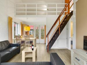 Wooded Park Retreat in Drenthe