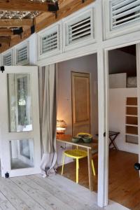 Bungalow with pool and Air Conditioning near playa Macao