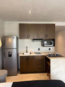Studio with balcony in the downtown, WiFi 150MB, laundry and parking free