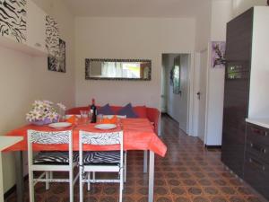 Villa with garden and beach place