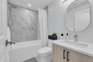 Basement in Calgary - 10 Mins from Calgary Airport