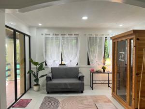 4BR Tipolo rest house with Pool Sauna billiards hockey