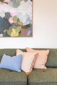 Stylish Spacious Apartment in Malvern