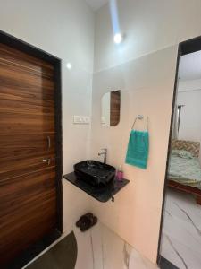 Premium 2 BHK and very near to symbiosis college