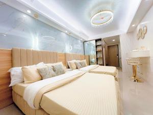 Hotel Style 1BR Condo Near Airport, SMX, MOA