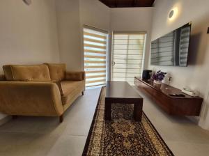 Luxury Villa in Nawala Colombo