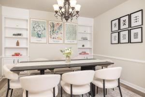 The Haven at Castle Hills 5 Bedroom Retreat San Antonio