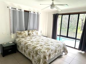 Central Park - Rainbow Beach. Pool. Pets