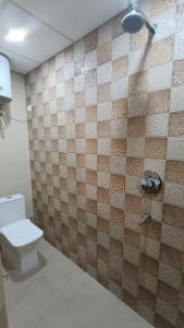 Stylish 2 BHK Near ISBT & Rajpur Road