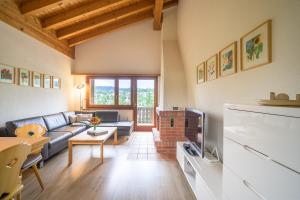 Edelweiss Ferienwohnung, Attica Muntognas