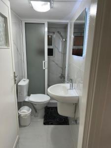 Two-Bedroom Apartment in Swefieh