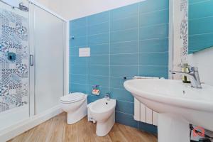 Villa con Piscina sul Mare a Terrasini