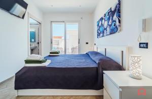 Villa con Piscina sul Mare a Terrasini