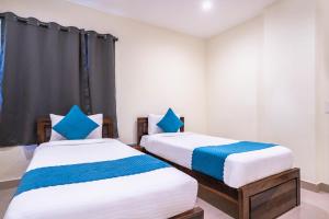 Blue Springs-Madhapur