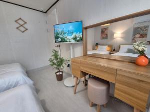 Bonnie house#Jamsil#Gangnam# Seongsu#COEX#KonkukUniv#TtukseomHanRiverPark