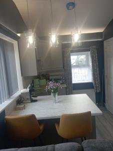 Tiernans studio apartment