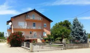 Pansion CASA GAGRO - 柳布什基