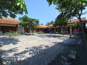 Niti Guest House