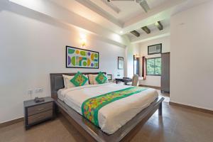 Treebo Shivam Inn Near Singapore Mall