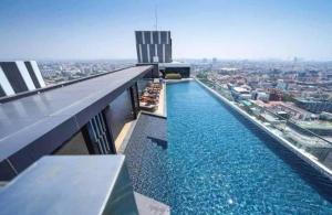 The Base central Pattaya