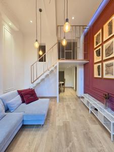 Duplex Apartment in Mons Center 3