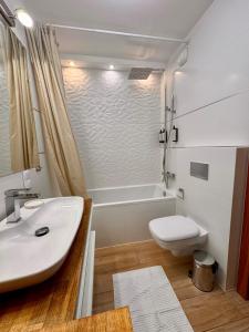 Family Apartment Krakow Błonia