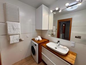 Family Apartment Krakow Błonia