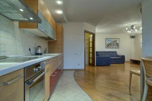 Two Bedroom Studio Center