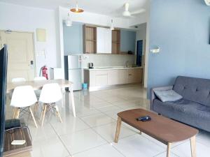 Atlantis One Bedroom City View 2 - 4pax