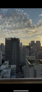 Gangnam City View with Balcony - Netflix & Youtube Free