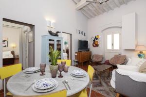 Oltrarno Art House