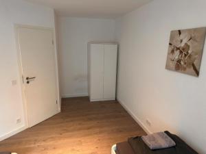 3 Schlafzimmer Wohnung für 6 Personen in Wörrstadt inkl Terrasse & Garten