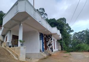 Foxhill Resort Diyathalawa