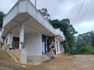 Foxhill Resort Diyathalawa