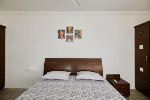 LakeView Penthouse Room Himayatnagar