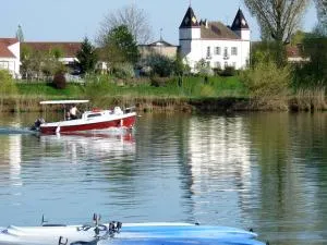 Les Reflets - 索恩河畔沙隆