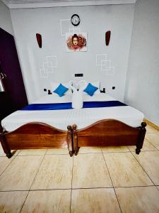 EESTEE Rest