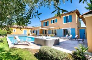 Évasion Provençale : Villa Élégante pour 10 Personnes
